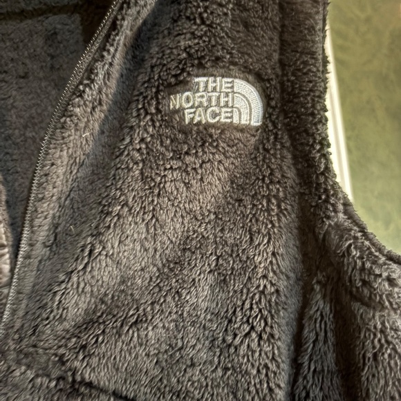 North Face vest - Picture 2 of 5